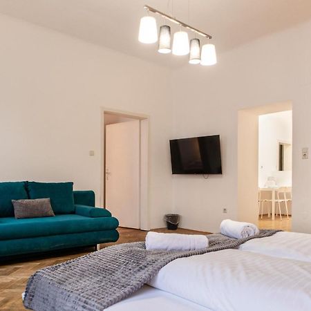 Spacious 2Br Apt.-Near Wiener Stadthalle Exterior foto